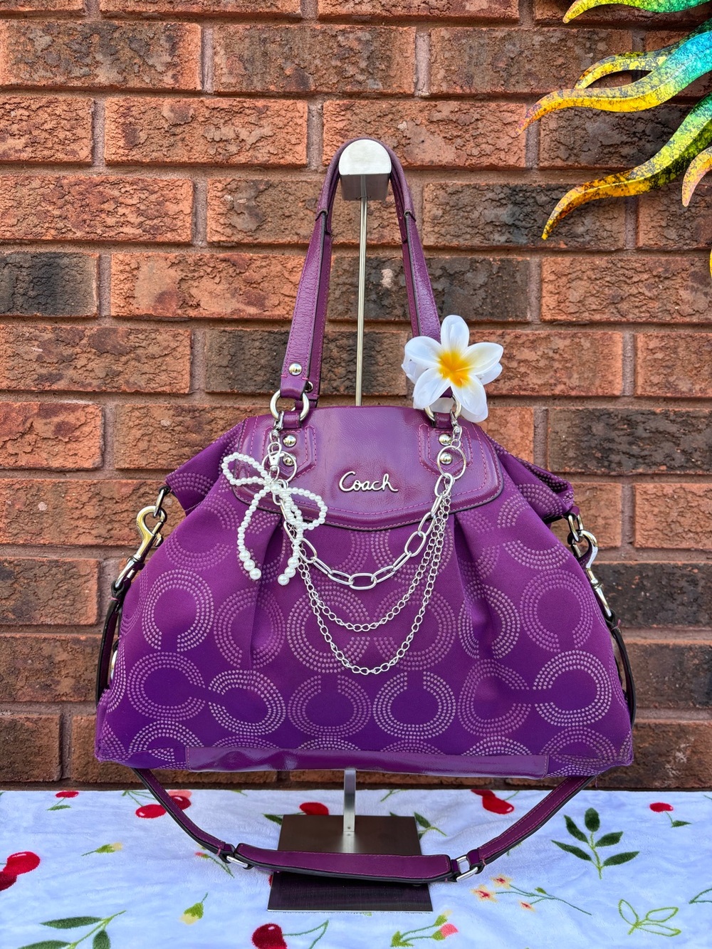 2012 Coach Ashley Dotted Op Art Carry All Satchel 20049